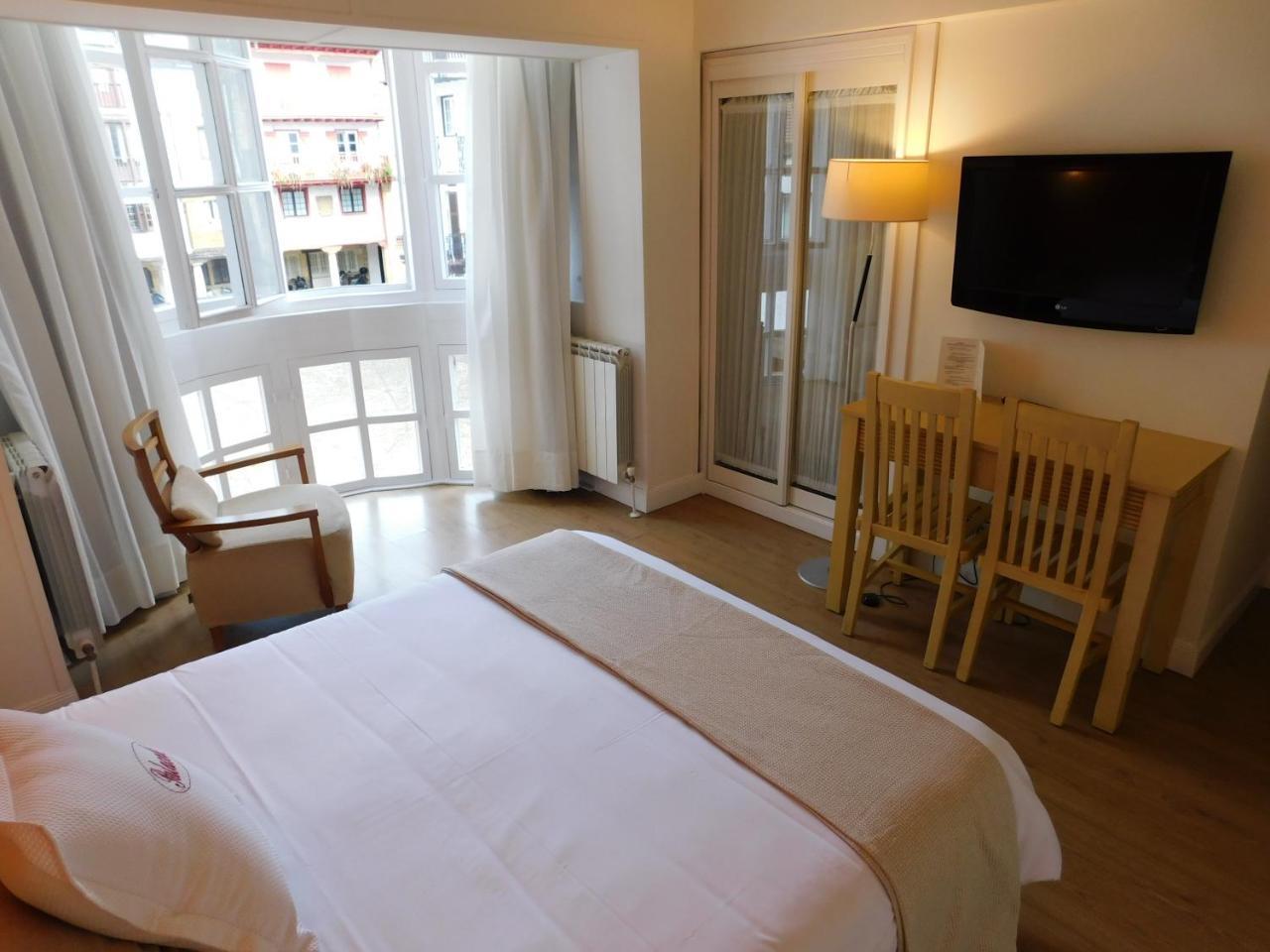 Hotel Palacete Hondarribia Exterior foto